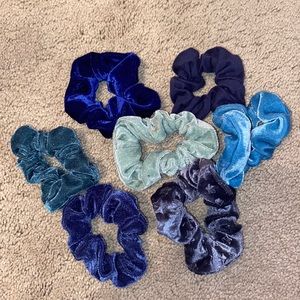 🍄Scrunchie Set of 8 in Blue